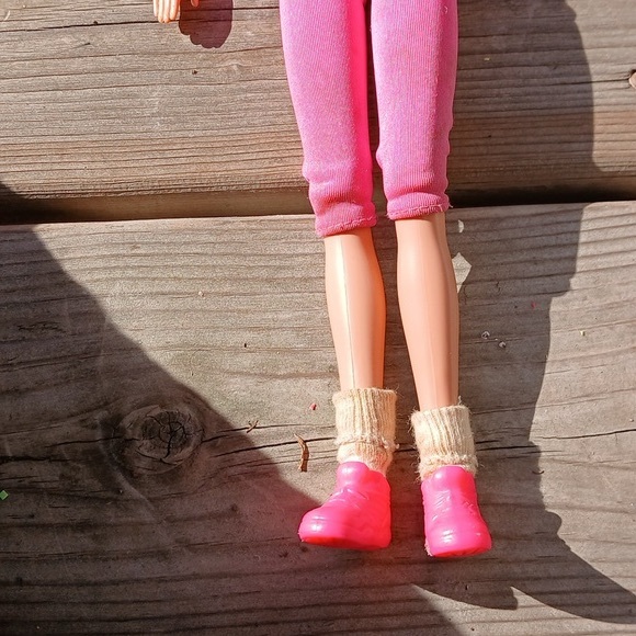 1993 Gymnast Barbie - Picture 4 of 5